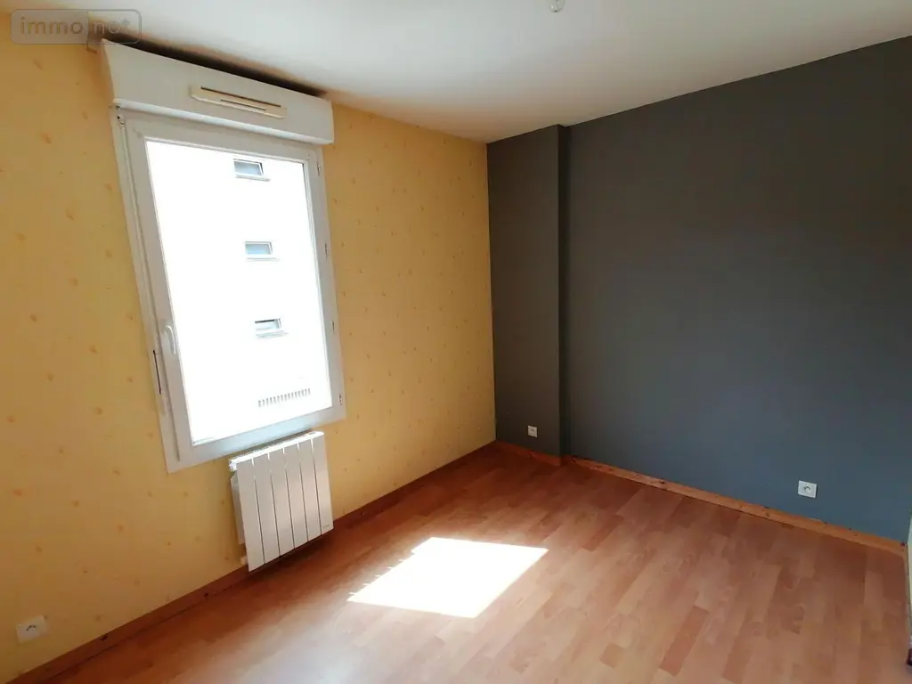 Appartement a vendre Chartres-de-Bretagne 35131 Ille-et-Vilaine 35 70 m2 3 pièces 208400 euros 35129-7032 005