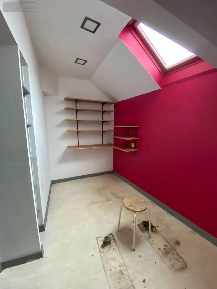 Immeuble de rapport a vendre Guipel 35440 Ille-et-Vilaine 35 80 m2 3 pièces 74900 euros 105/2056 003