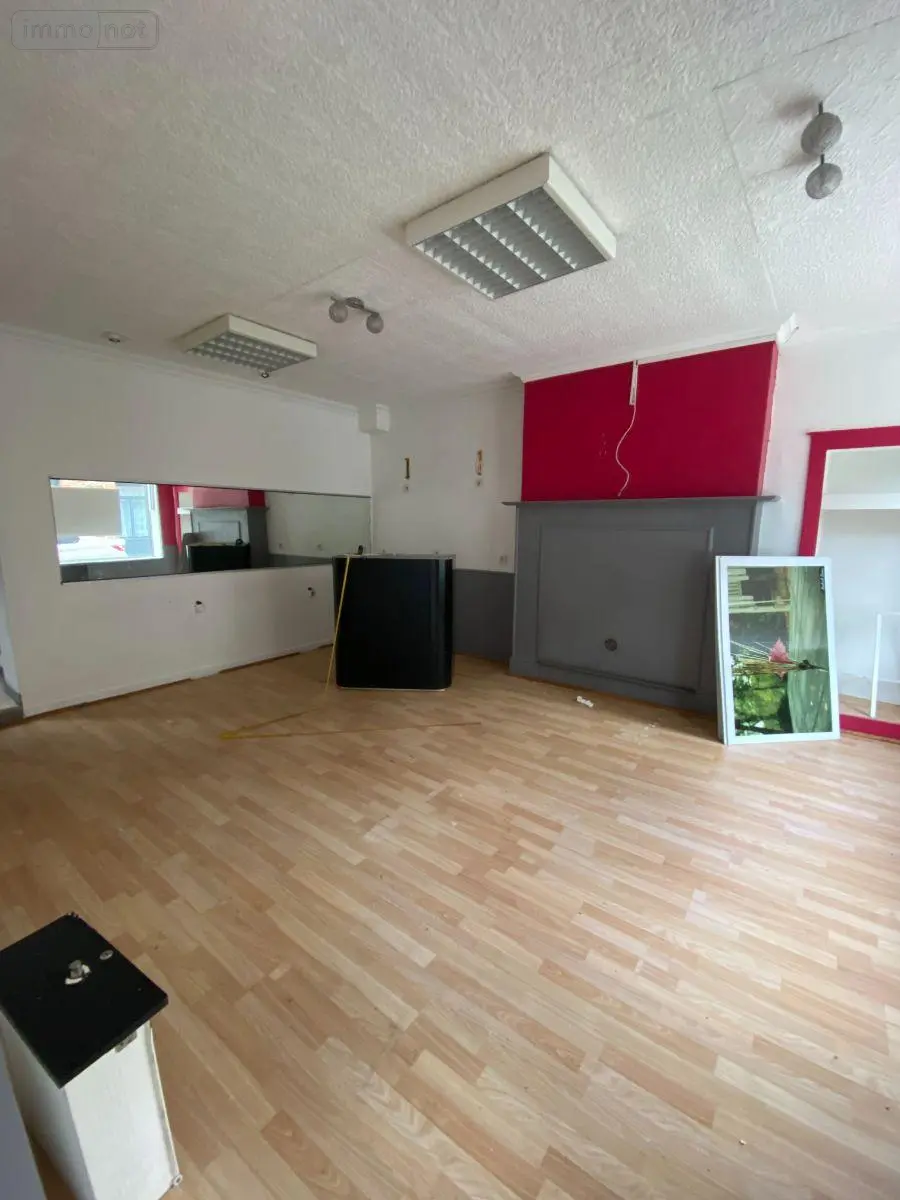 Immeuble de rapport a vendre Guipel 35440 Ille-et-Vilaine 35 80 m2 3 pièces 74900 euros 105/2056 004