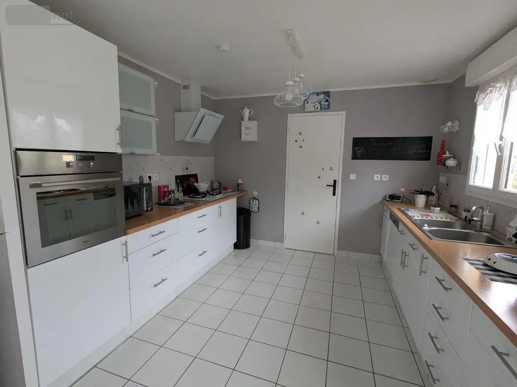Maison a vendre Nogent-le-Rotrou 28400 Eure-et-Loir 28 172 m2 7 pièces 273000 euros 11247/290 002
