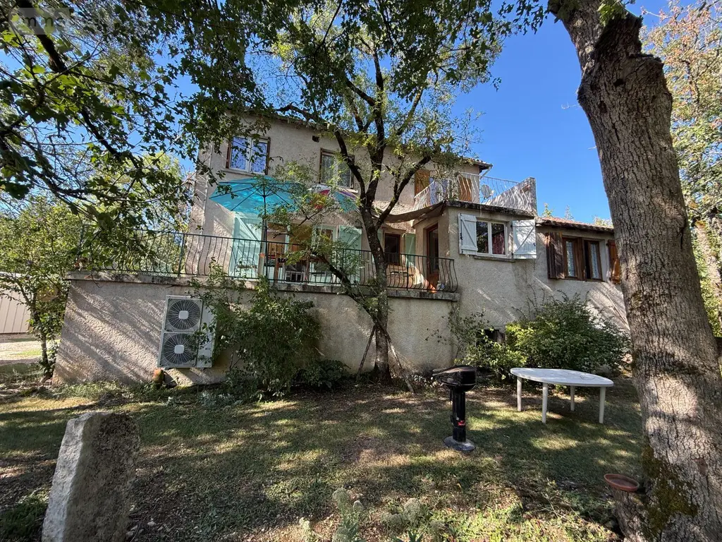 Maison a vendre Concots 46260 Lot 46 120 m2 5 pièces 178760 euros LI/665 002