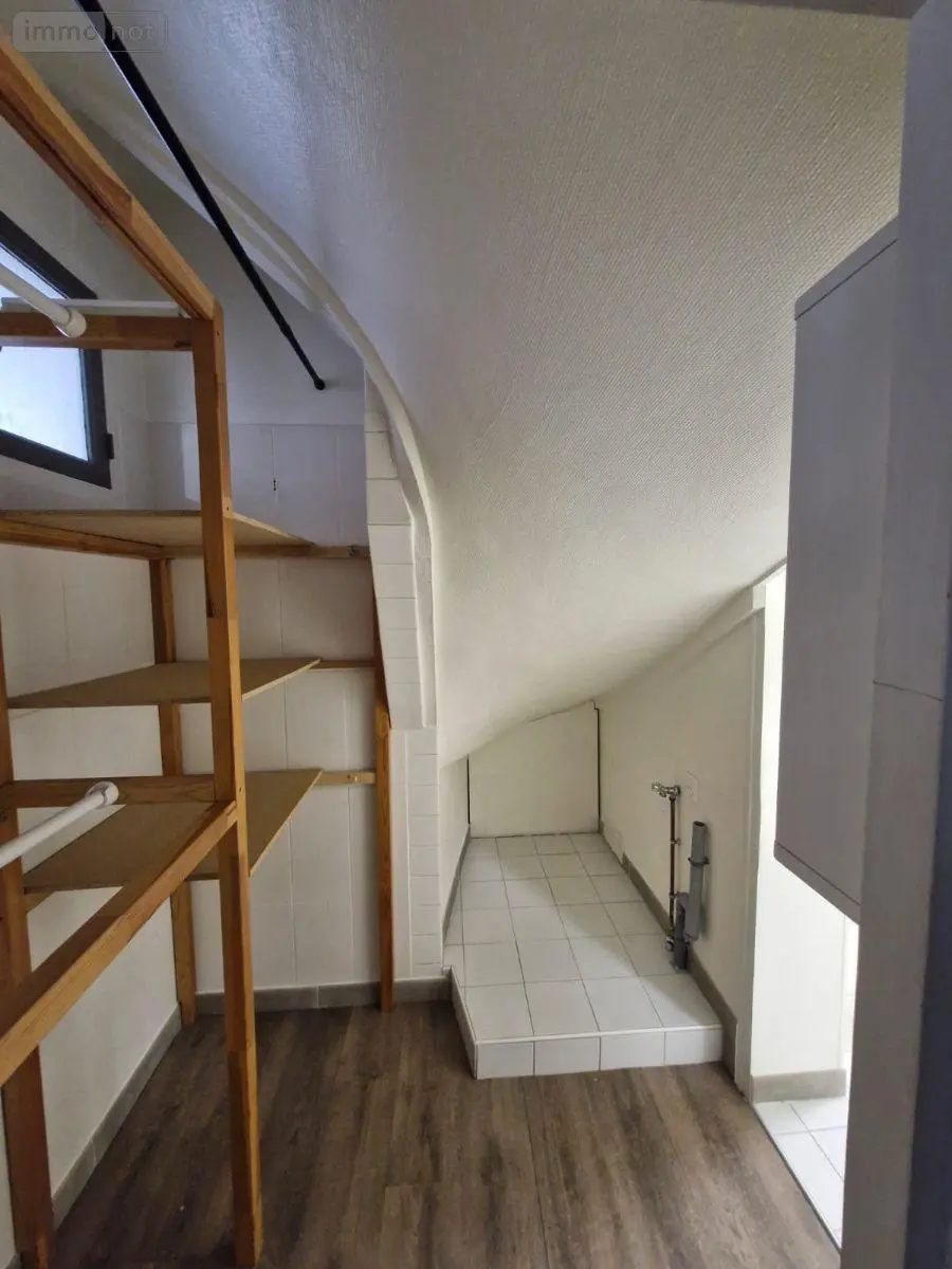 Location appartement Meung-sur-Loire 45130 Loiret 45 37 m2 5 pièces 408 euros 45029-2 008
