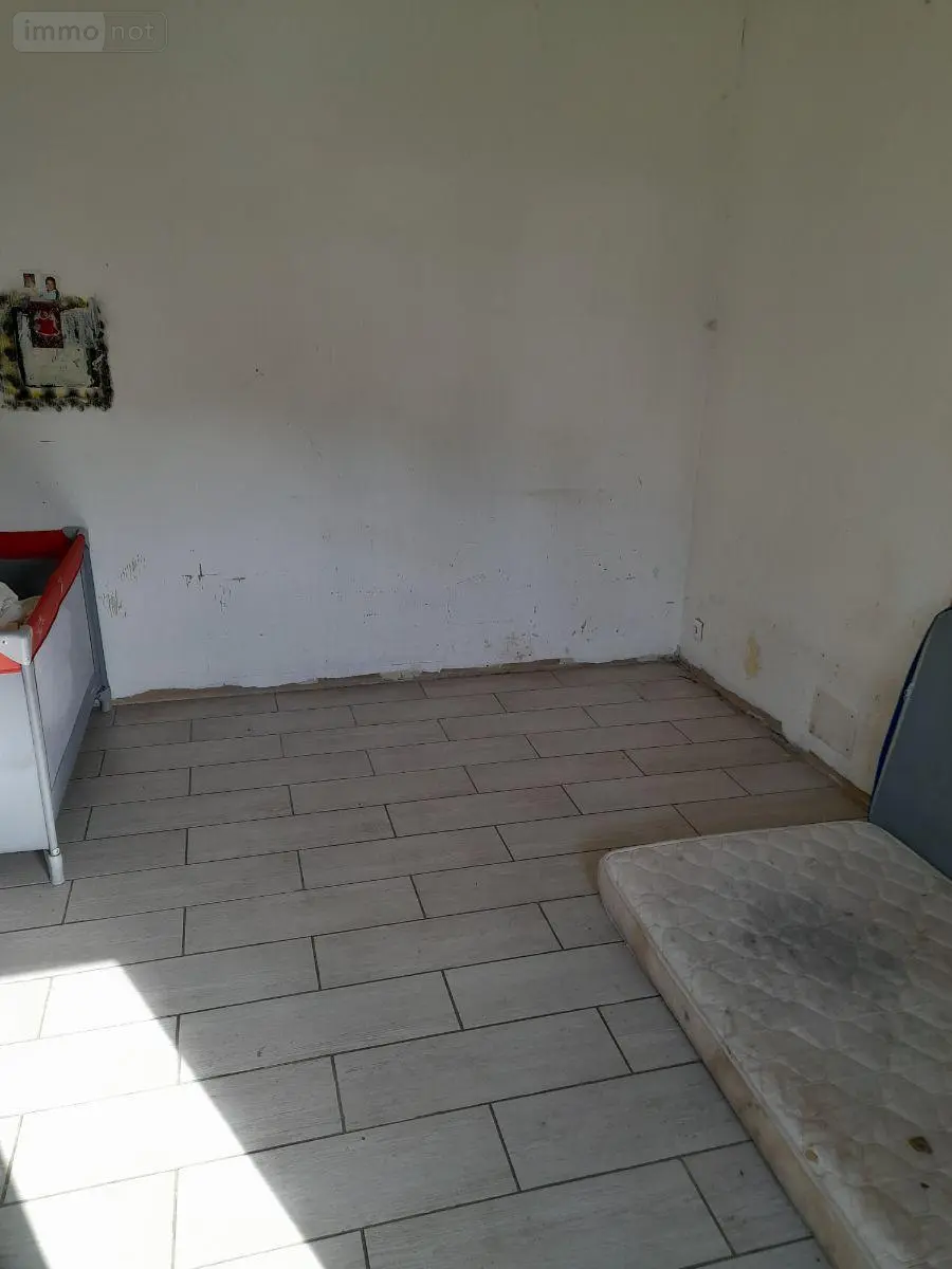 Maison a vendre Saint-Jean-de-Sauves 86330 Vienne 86 100 m2 6 pièces 110000 euros 86056/13 004