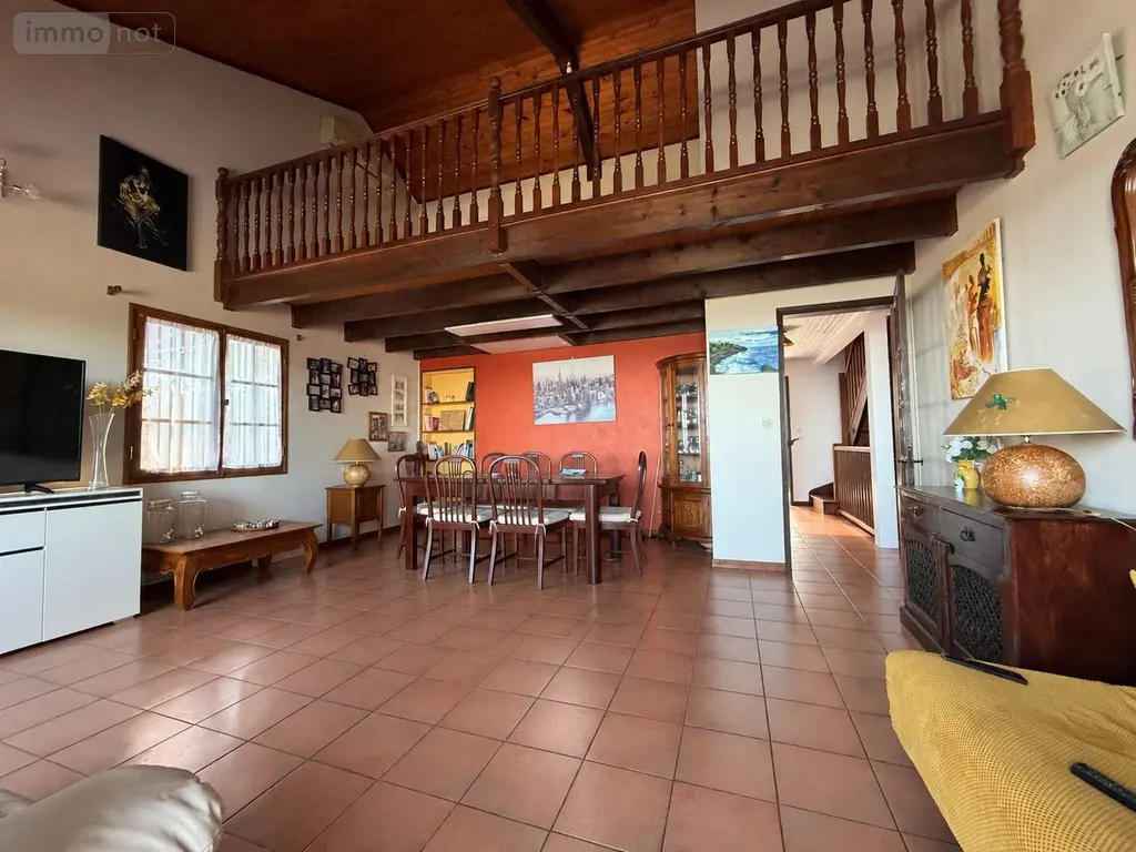Maison a vendre Montagne 33570 Gironde 33 197 m2 5 pièces 539900 euros 97405/319 004