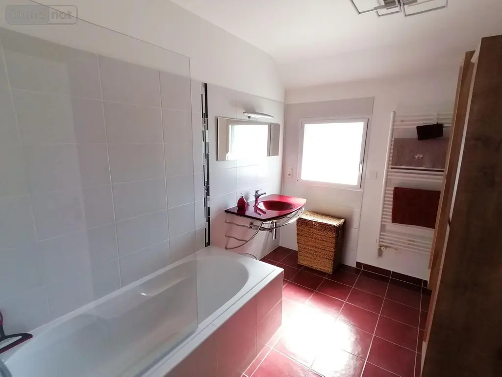 Maison a vendre Guichen 35580 Ille-et-Vilaine 35 143 m2 6 pièces 371500 euros 35129-7036 010