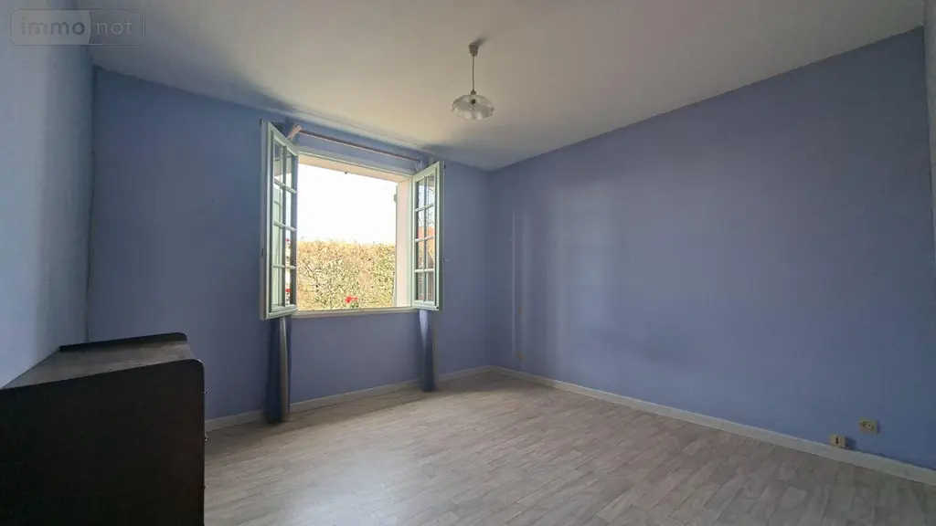 Maison a vendre Nueil-les-Aubiers 79250 Deux-Sèvres 79 89 m2 4 pièces 168800 euros AGM 103* 009