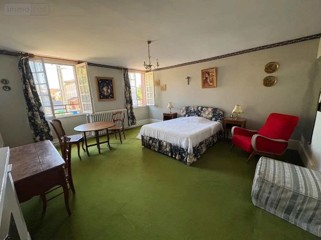 Maison a vendre Sommevoire 52220 Haute-Marne 52 173 m2 8 pièces 80700 euros JO/1084 019