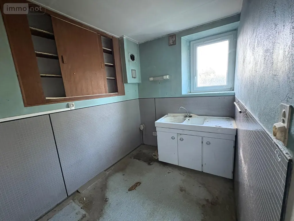 Maison a vendre Sommevoire 52220 Haute-Marne 52 173 m2 8 pièces 80700 euros JO/1084 047