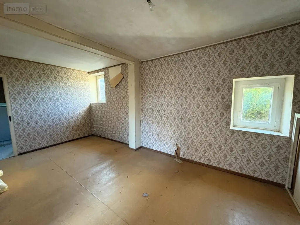 Maison a vendre Sommevoire 52220 Haute-Marne 52 173 m2 8 pièces 80700 euros JO/1084 048
