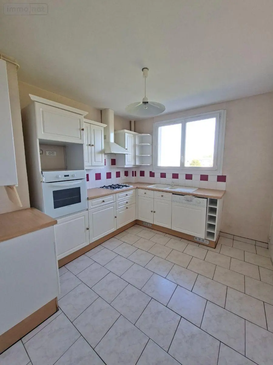 Appartement a vendre Coulaines 72190 Sarthe 72 92 m2 6 pièces 127400 euros 001/1679 002