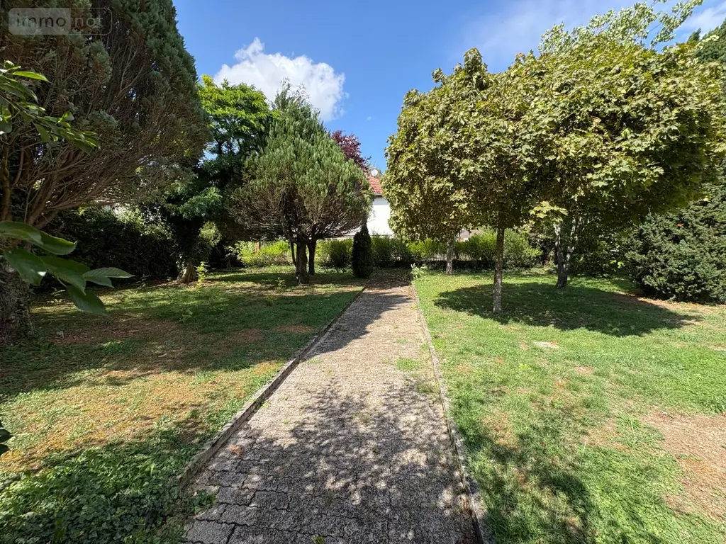 Maison a vendre Joinville 52300 Haute-Marne 52 122 m2 7 pièces 148540 euros JO/1085 029