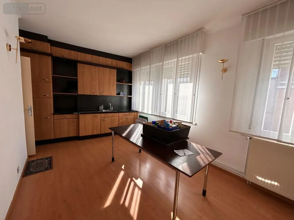 Immeuble de rapport a vendre Rosendaël 59240 Nord 59 180 m2 375480 euros V12408 004