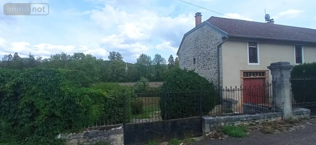 Maison a vendre Vesaignes-sur-Marne 52800 Haute-Marne 52 163 m2 6 pièces 118400 euros 52020-79 040