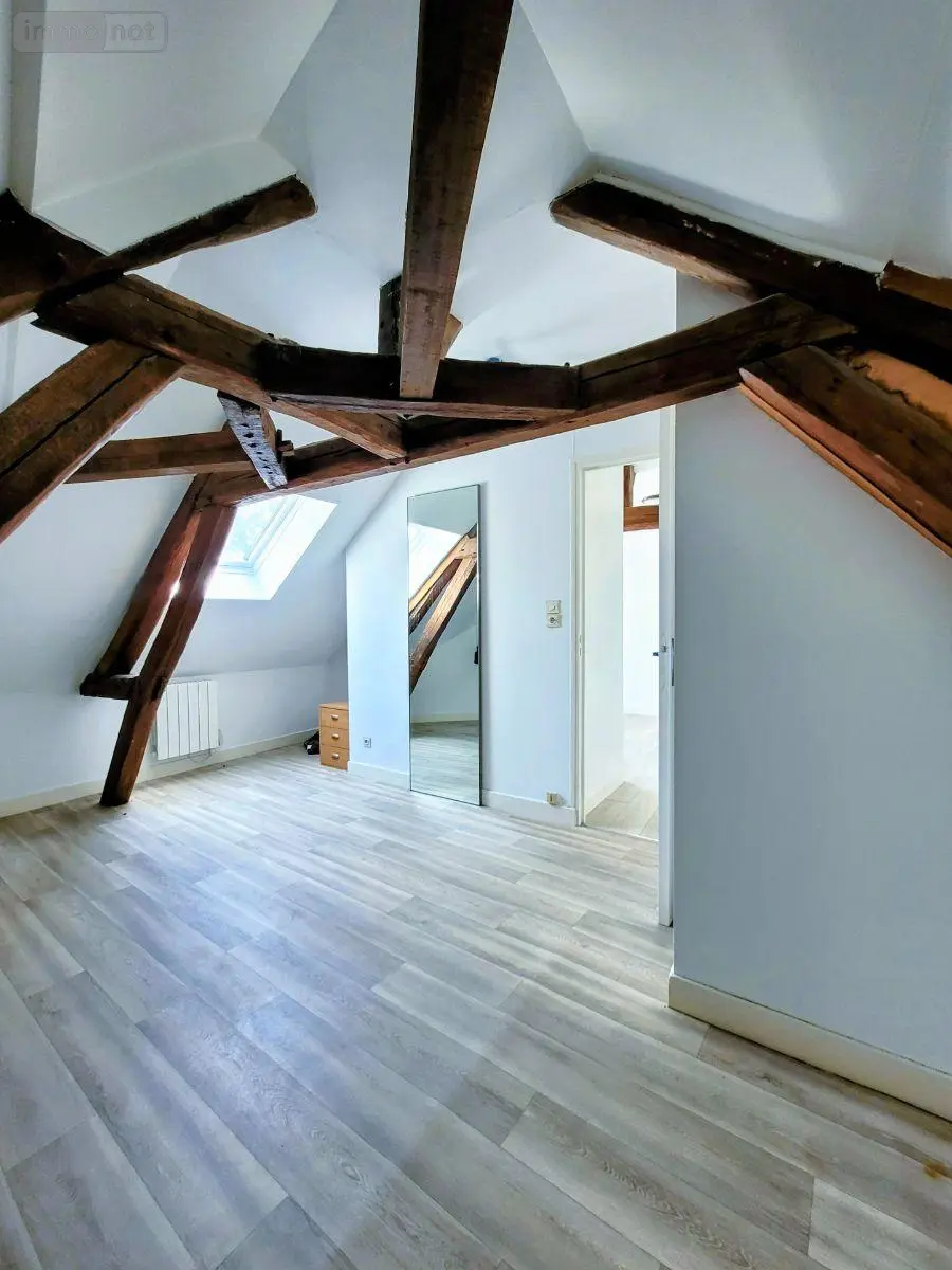 Location appartement Troyes 10000 Aube 10 22 m2 500 euros 10376/1298 004