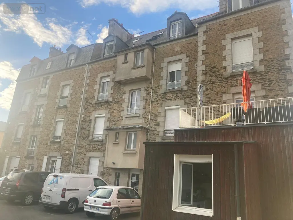 Immeuble de rapport a vendre Fougères 35300 Ille-et-Vilaine 35 835 m2 1546370 euros 036/827 003