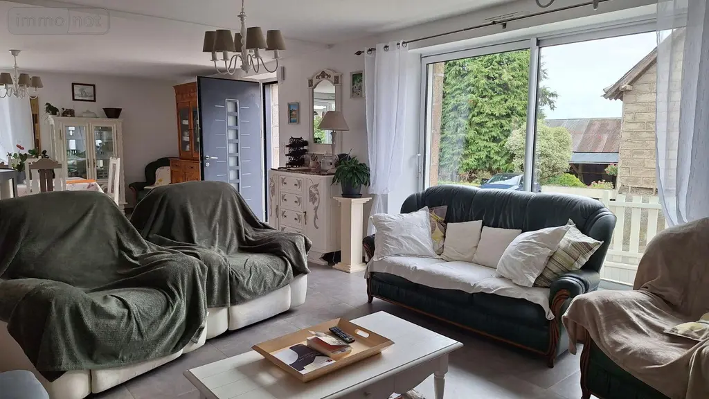 Maison a vendre Saint-Pierre-des-Landes 53500 Mayenne 53 157 m2 6 pièces 309750 euros 53077-44 002