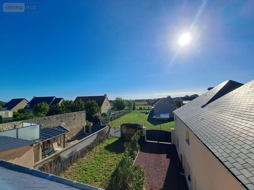 Immeuble de rapport a vendre Vierville-sur-Mer 14710 Calvados 14 137 m2 174500 euros N3631 008