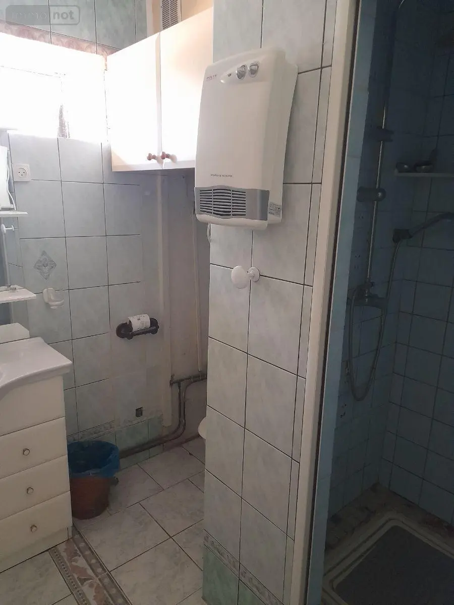 Maison a vendre Saint-Jean-de-Sauves 86330 Vienne 86 170 m2 11 pièces 105000 euros 86056/17 005