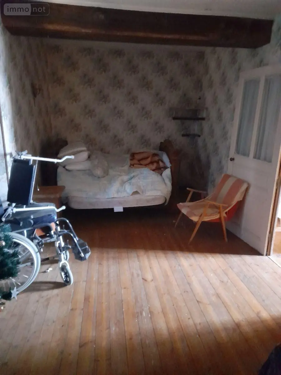 Maison a vendre Saint-Jean-de-Sauves 86330 Vienne 86 170 m2 11 pièces 105000 euros 86056/17 007