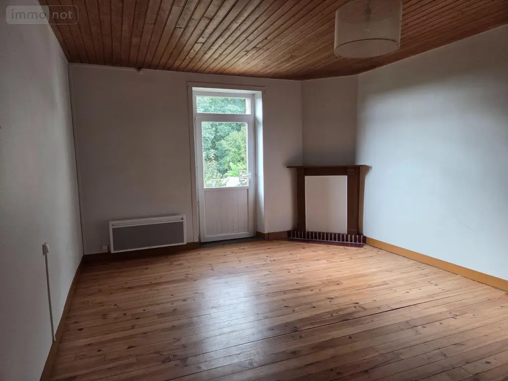 Maison a vendre Mayenne 53100 Mayenne 53 62 m2 3 pièces 105000 euros 53075/FC 32 002