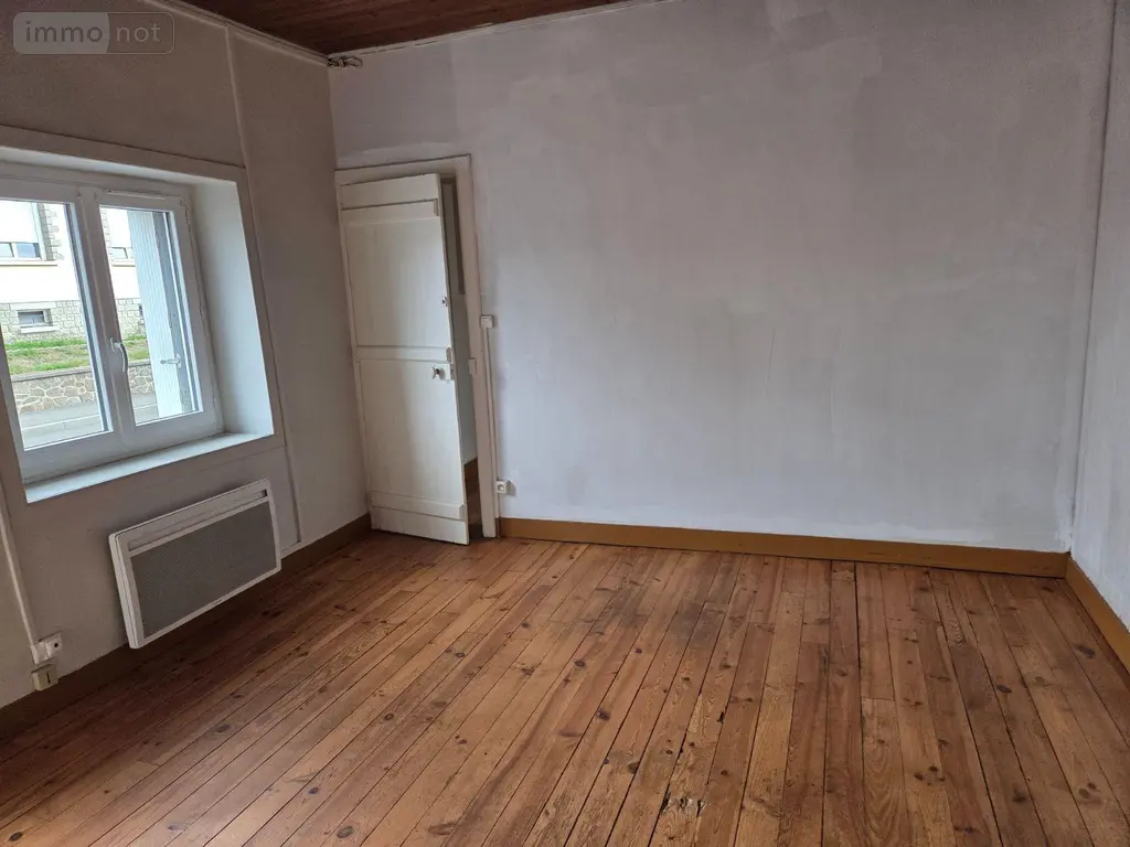 Maison a vendre Mayenne 53100 Mayenne 53 62 m2 3 pièces 105000 euros 53075/FC 32 003
