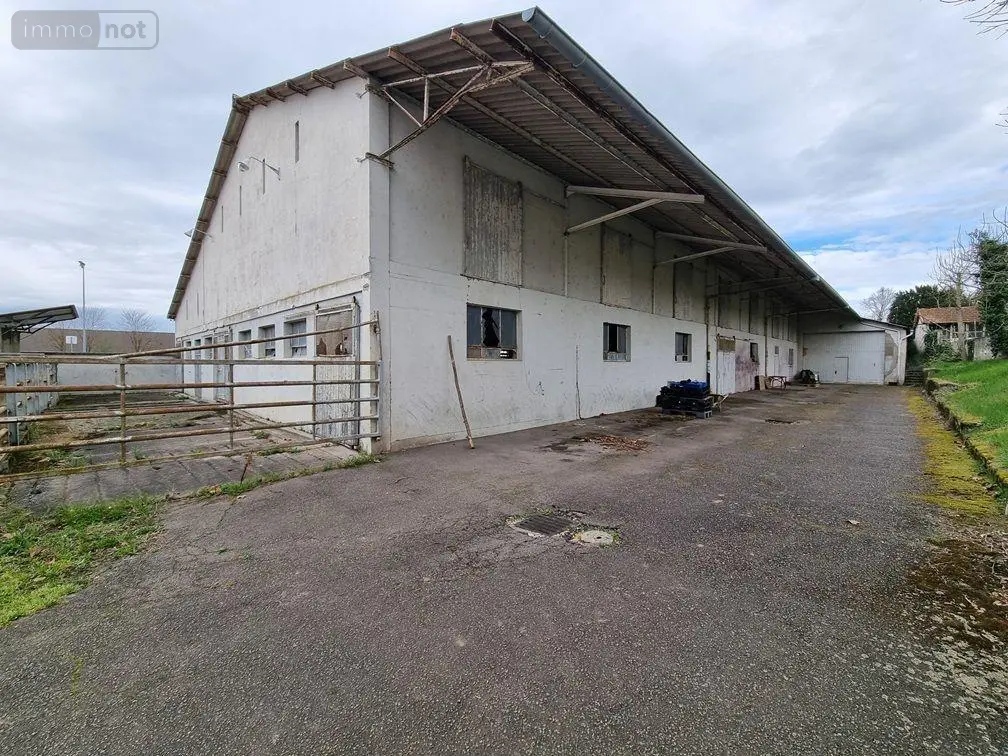 Propriete a vendre Marcigny 71110 Saône-et-Loire 71 448 m2 14 pièces 240000 euros 20369 008