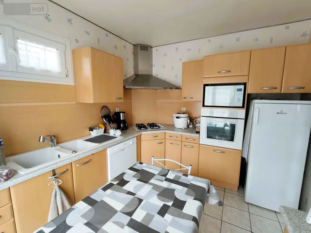 Viager maison Chauvigny 86300 Vienne 86 88 m2 3 pièces 40000 euros 2576 005