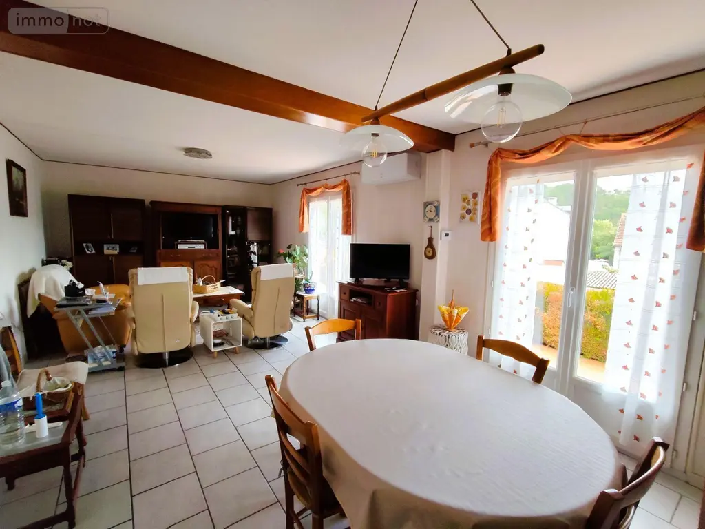 Viager maison Chauvigny 86300 Vienne 86 88 m2 3 pièces 40000 euros 2576 007