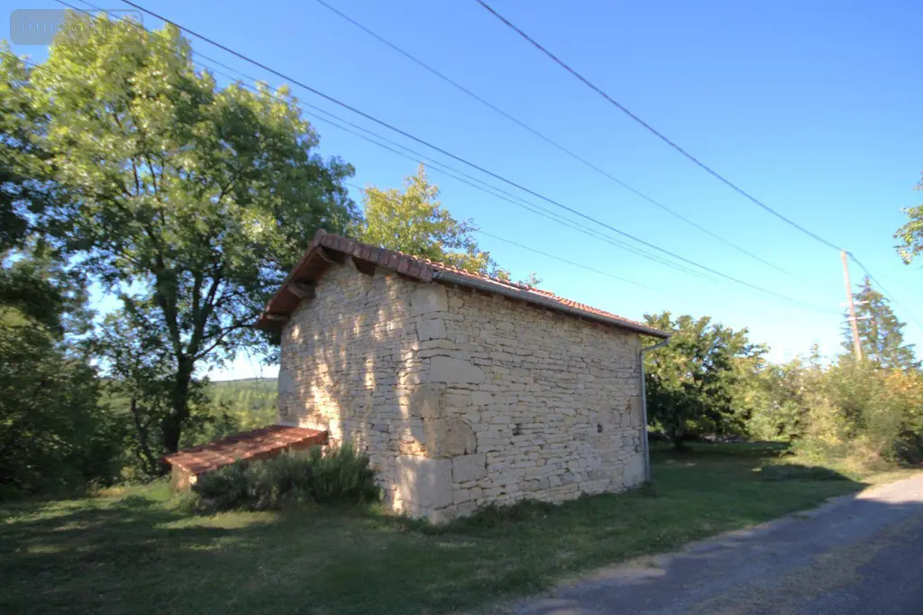 Immeuble de rapport a vendre Vailhourles 12200 Aveyron 12 21 m2 1 pièce 43360 euros 3206 1 002