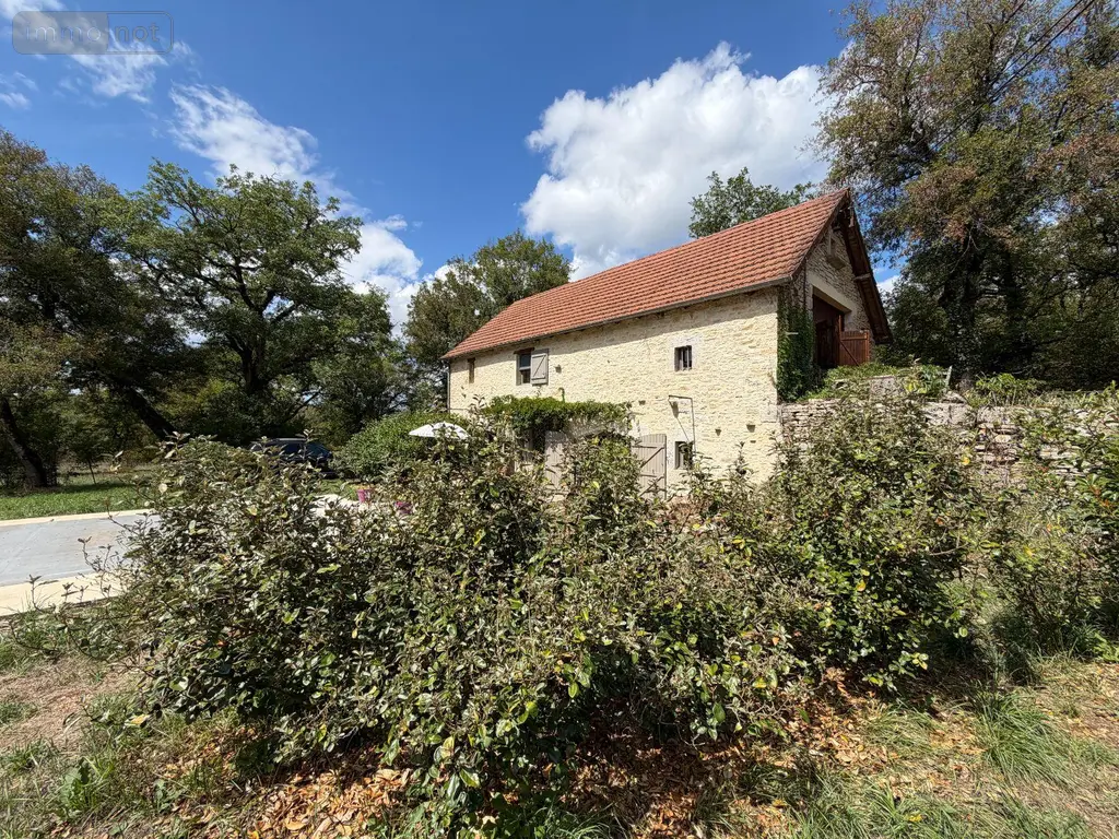 Maison a vendre Livernon 46320 Lot 46 102 m2 2 pièces 241200 euros 46030/MAIS/594 015