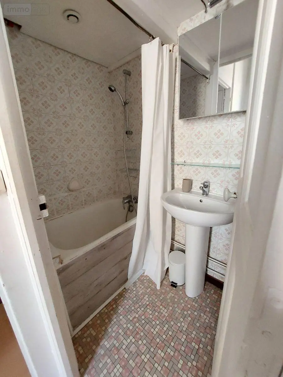 Appartement a vendre Rennes 35000 Ille-et-Vilaine 35 26 m2 2 pièces 143100 euros 35009/CM-338 003
