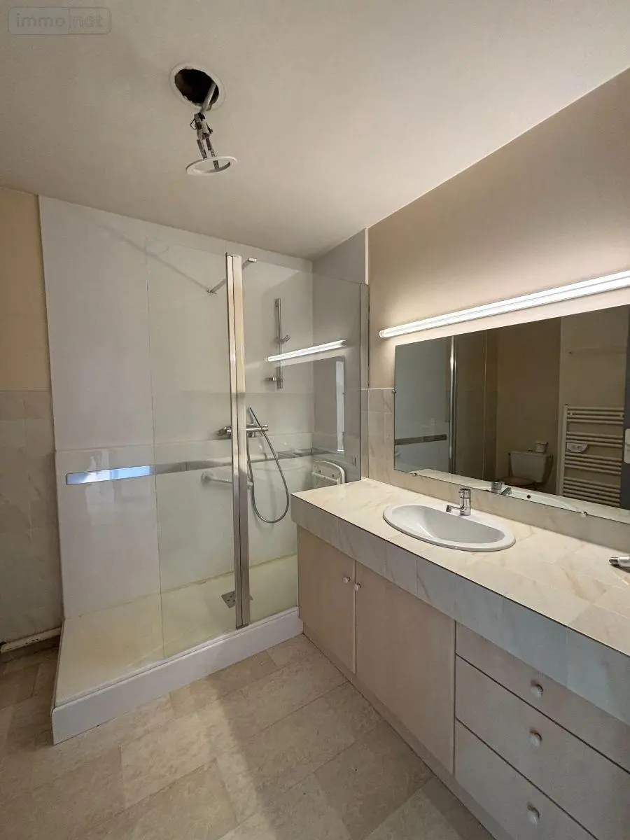 Location appartement Fougères 35300 Ille-et-Vilaine 35 108 m2 5 pièces 840 euros 1393 012