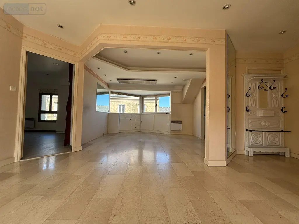 Location appartement Fougères 35300 Ille-et-Vilaine 35 108 m2 5 pièces 840 euros 1393 006