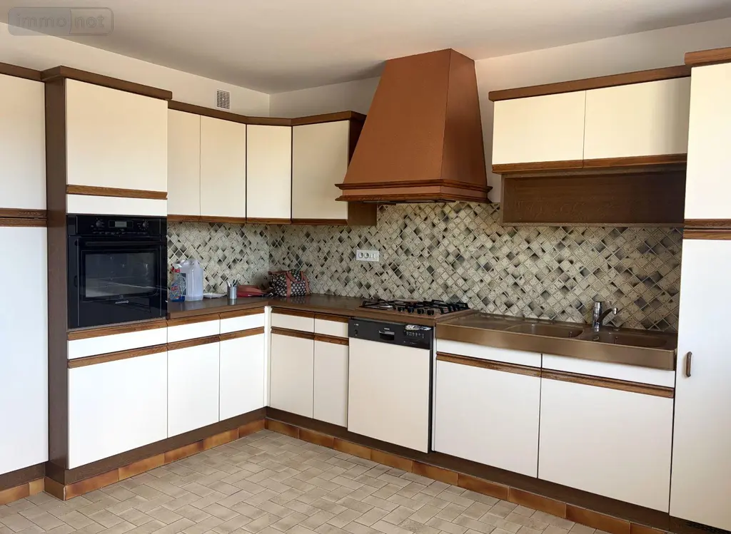 Location maison Thiville 28200 Eure-et-Loir 28 193 m2 7 pièces 875 euros JR/1023 002