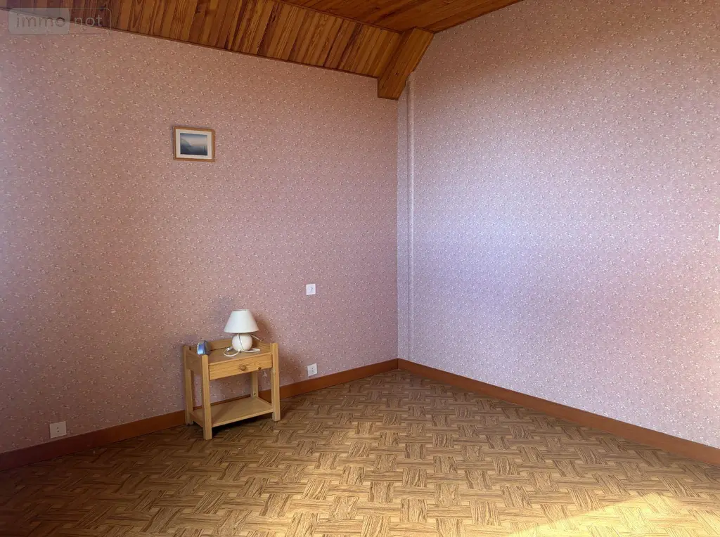 Location maison Thiville 28200 Eure-et-Loir 28 193 m2 7 pièces 875 euros JR/1023 006
