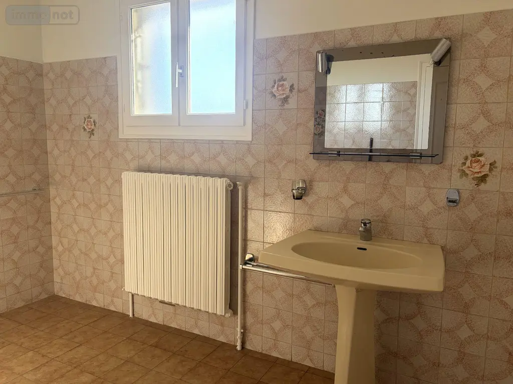 Location maison Thiville 28200 Eure-et-Loir 28 193 m2 7 pièces 875 euros JR/1023 009