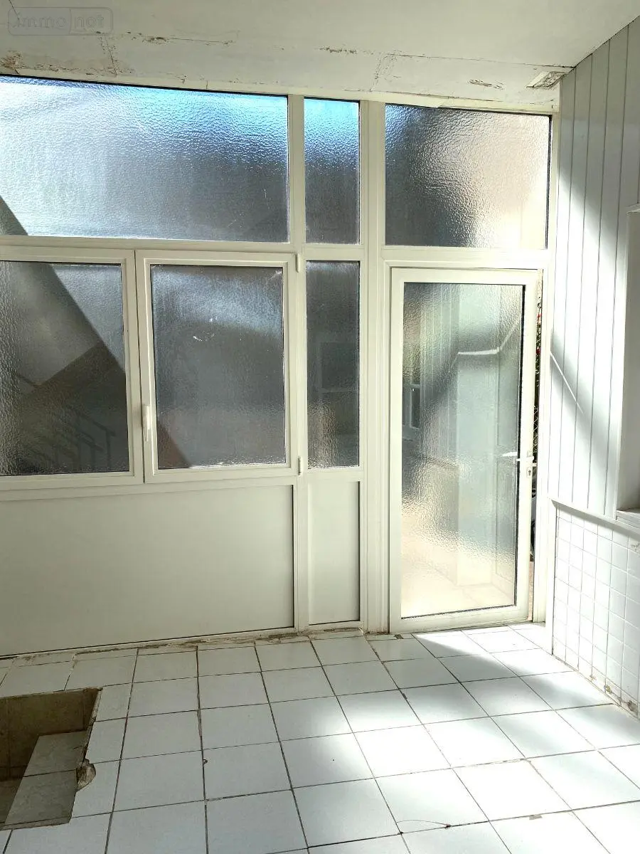 Fonds et murs commerciaux a vendre Montchanin 71210 Saône-et-Loire 71 160 m2 8 pièces 74150 euros 13744/338 013