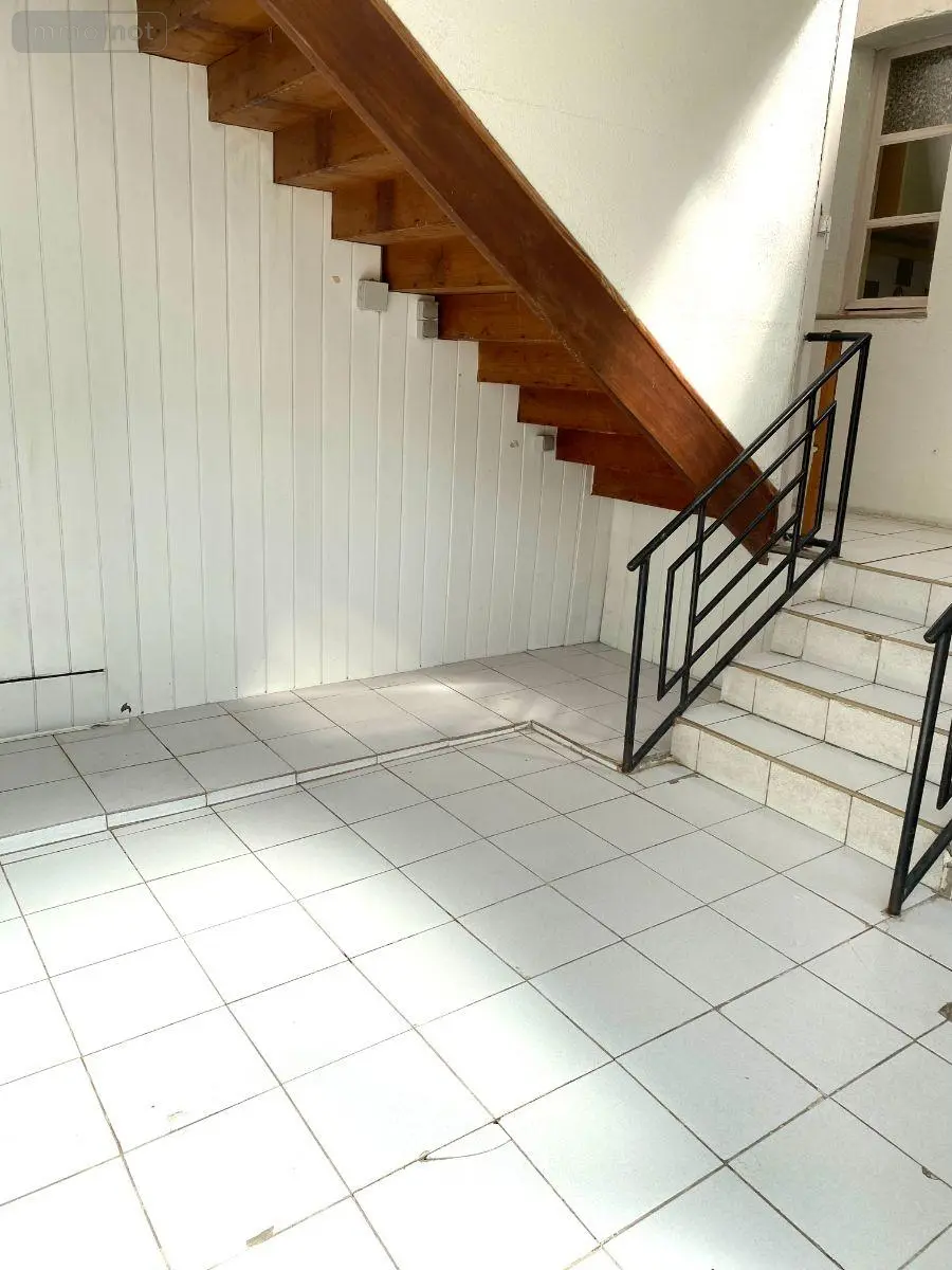 Fonds et murs commerciaux a vendre Montchanin 71210 Saône-et-Loire 71 160 m2 8 pièces 74150 euros 13744/338 014