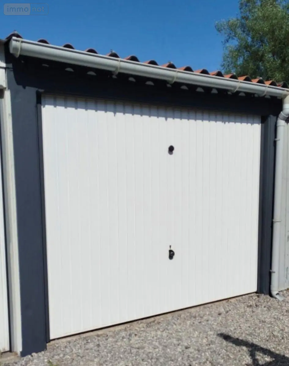 Garage et parking a vendre Coudekerque-Branche 59210 Nord 59 15 m2 1 pièce 17600 euros L432 002