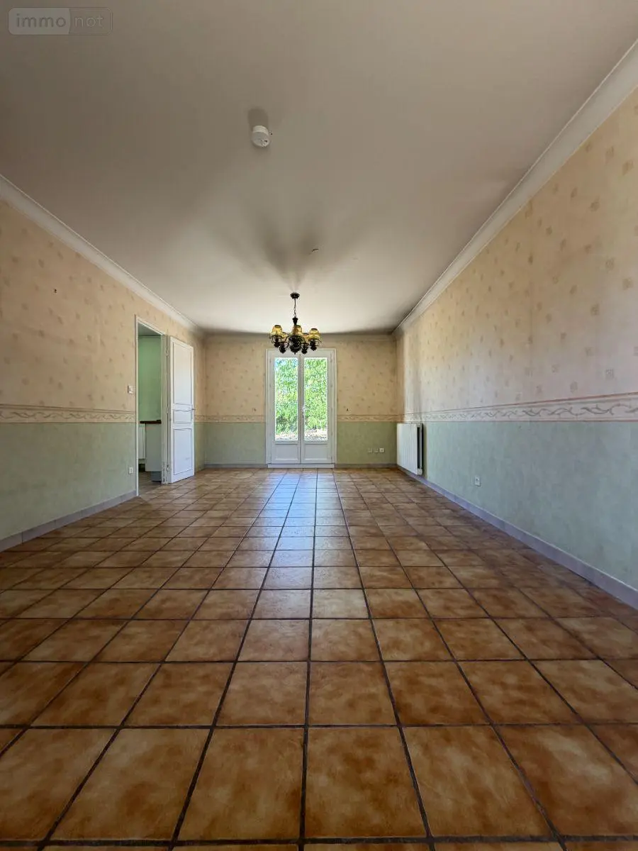 Maison a vendre Sennecé-lès-Mâcon 71000 Saône-et-Loire 71 91 m2 4 pièces 200000 euros MA 701 007