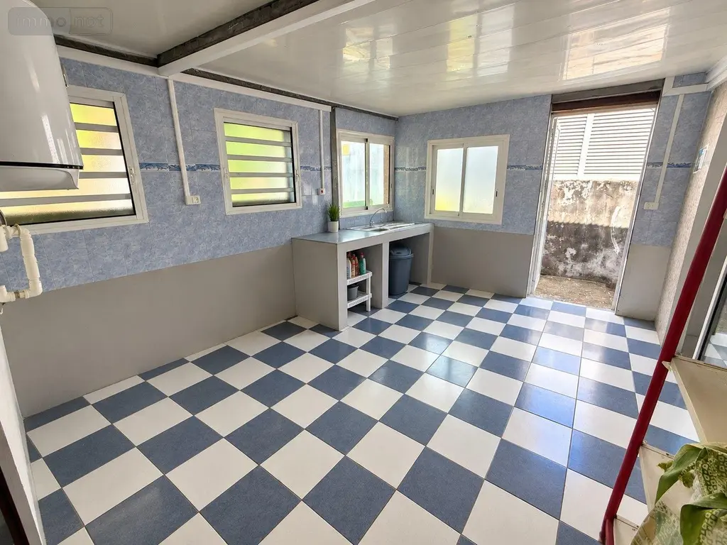 Maison a vendre La Possession 97419 La Réunion 974 100 m2 5 pièces 176200 euros 97405/326 002