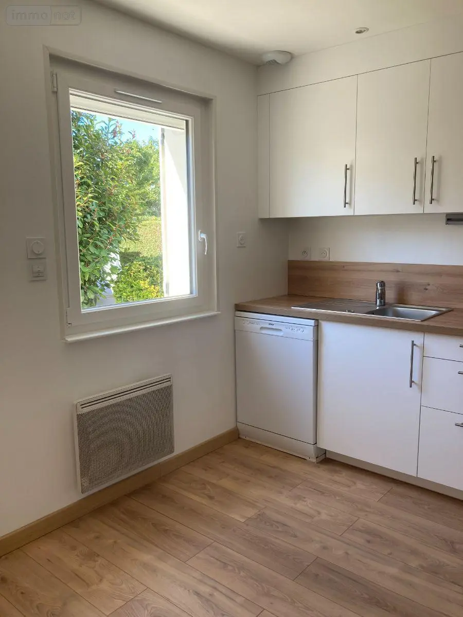 Location maison Romillé 35850 Ille-et-Vilaine 35 104 m2 6 pièces 1090 euros 050/184 003