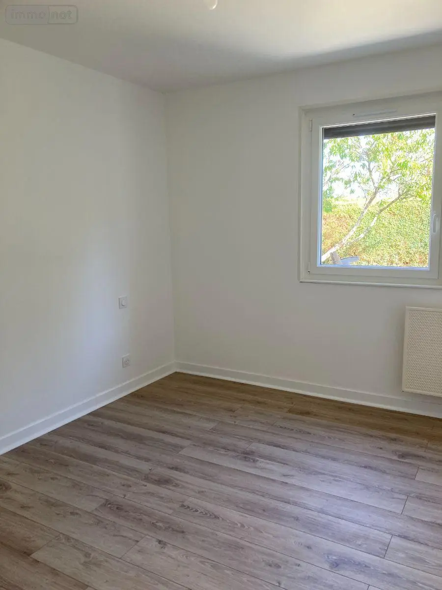 Location maison Romillé 35850 Ille-et-Vilaine 35 104 m2 6 pièces 1090 euros 050/184 020
