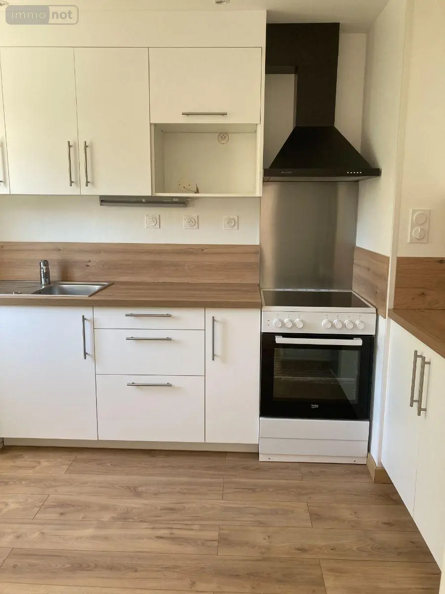 Location maison Romillé 35850 Ille-et-Vilaine 35 104 m2 6 pièces 1090 euros 050/184 005