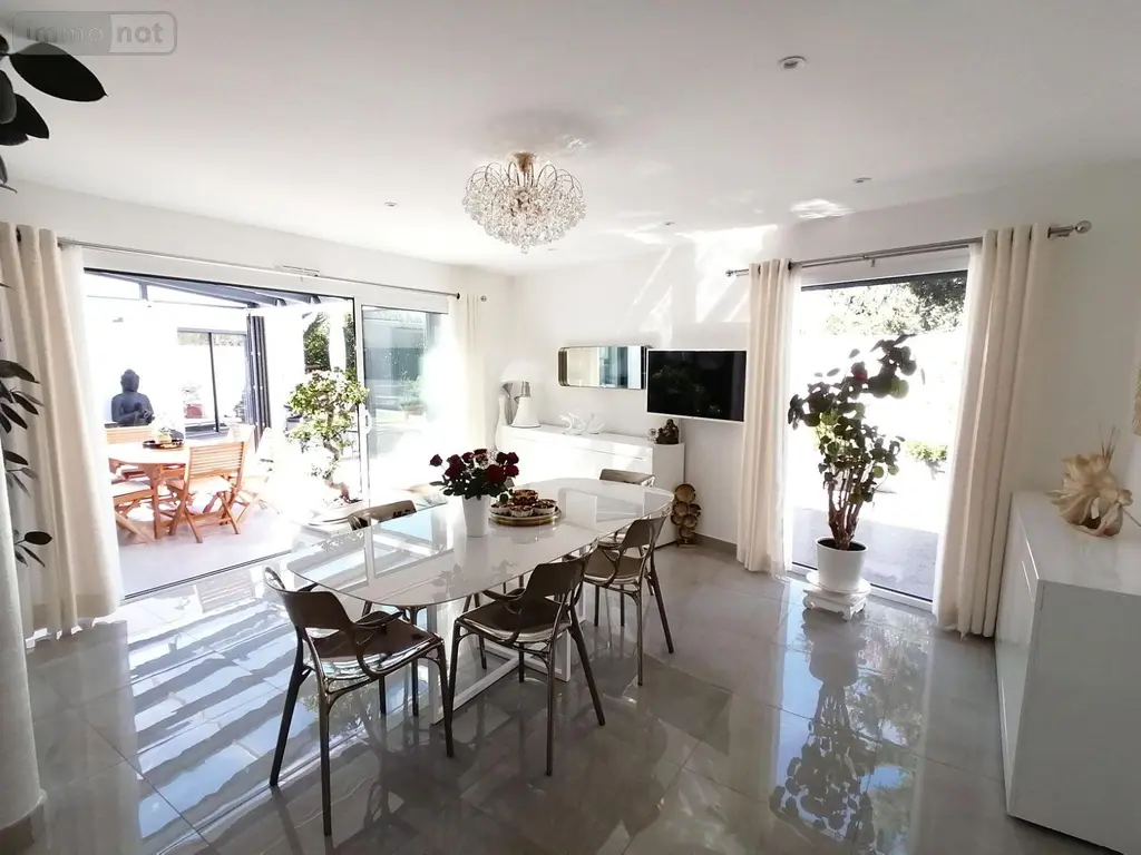 Maison a vendre Bruz 35170 Ille-et-Vilaine 35 150 m2 5 pièces 714000 euros 35129-7050 003