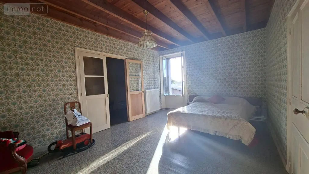 Maison a vendre Genneton 79150 Deux-Sèvres 79 150 m2 5 pièces 93240 euros AGM 140* 008