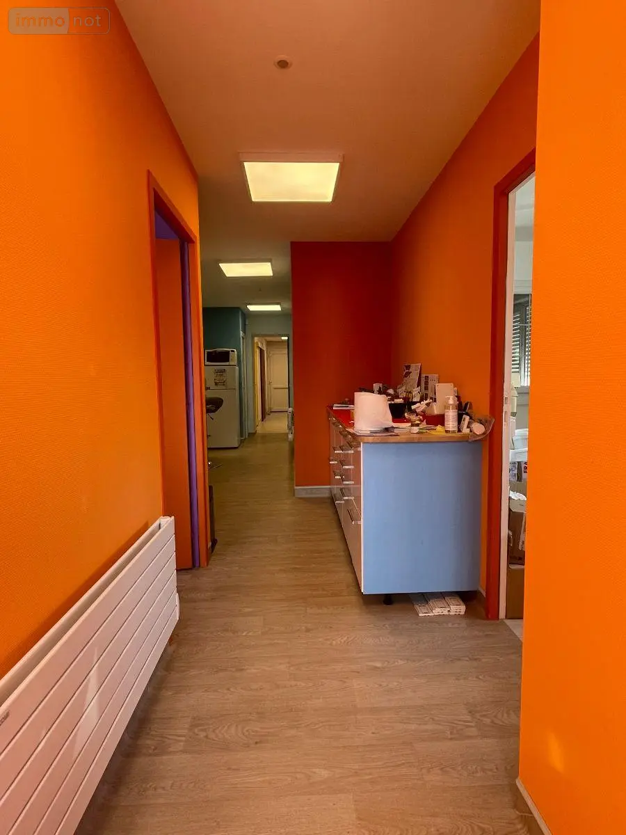 Fonds et murs commerciaux a vendre Nogent-le-Rotrou 28400 Eure-et-Loir 28 262500 euros 260801 002