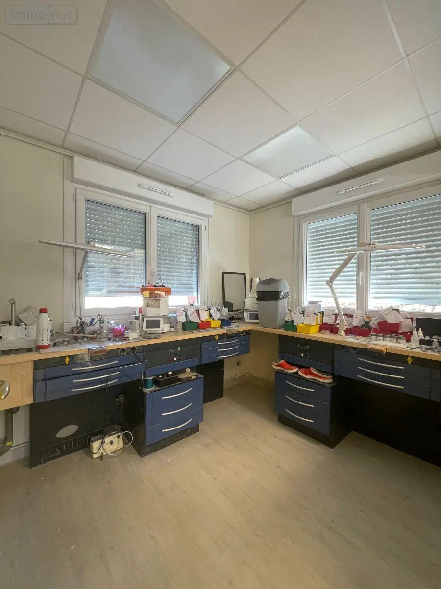 Fonds et murs commerciaux a vendre Nogent-le-Rotrou 28400 Eure-et-Loir 28 262500 euros 260801 005