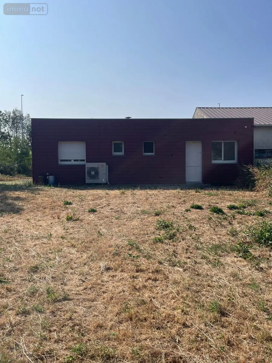 Fonds et murs commerciaux a vendre Nogent-le-Rotrou 28400 Eure-et-Loir 28 262500 euros 260801 008