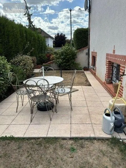 Viager maison Cour-Cheverny 41700 Loir-et-Cher 41 110 m2 6 pièces 70000 euros 001/2200 006